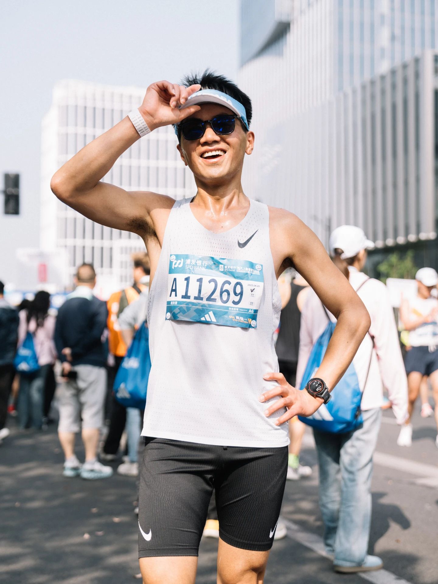 I established a new PB with the half marathon in Shanghai